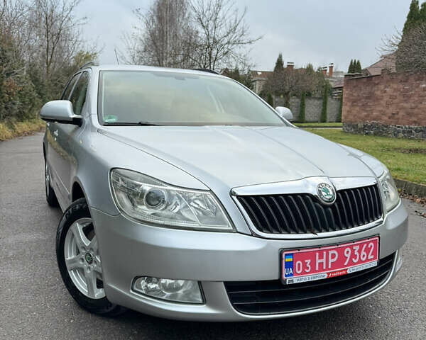 Серый Шкода Октавия, объемом двигателя 1.6 л и пробегом 206 тыс. км за 9450 $, фото 8 на Automoto.ua