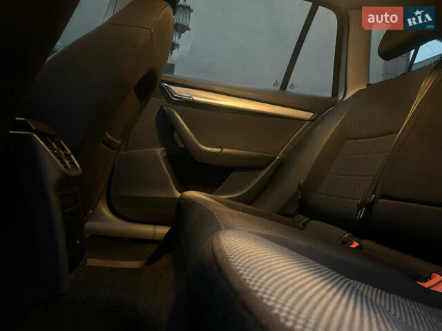 Сірий Шкода Октавія, об'ємом двигуна 1.6 л та пробігом 311 тис. км за 9500 $, фото 18 на Automoto.ua