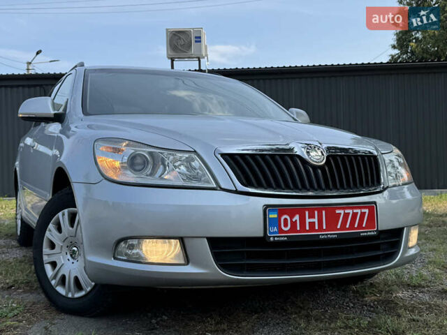 Сірий Шкода Октавія, об'ємом двигуна 1.6 л та пробігом 216 тис. км за 7850 $, фото 10 на Automoto.ua