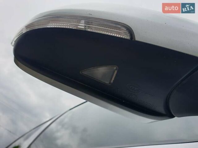 Сірий Шкода Октавія, об'ємом двигуна 2 л та пробігом 230 тис. км за 10900 $, фото 5 на Automoto.ua