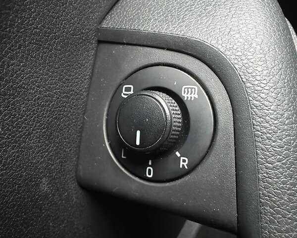 Серый Шкода Октавия, объемом двигателя 1.97 л и пробегом 348 тыс. км за 11800 $, фото 29 на Automoto.ua