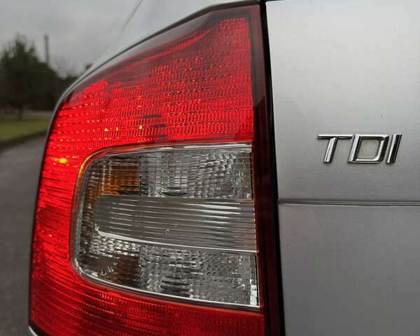 Серый Шкода Октавия, объемом двигателя 1.6 л и пробегом 206 тыс. км за 9450 $, фото 26 на Automoto.ua