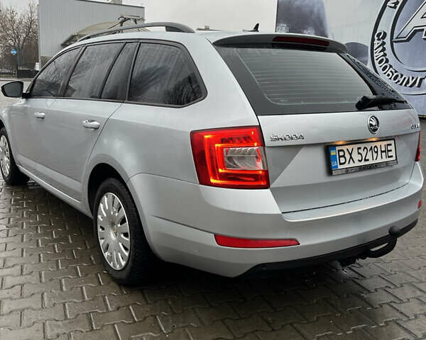 Серый Шкода Октавия, объемом двигателя 1.6 л и пробегом 295 тыс. км за 8599 $, фото 4 на Automoto.ua