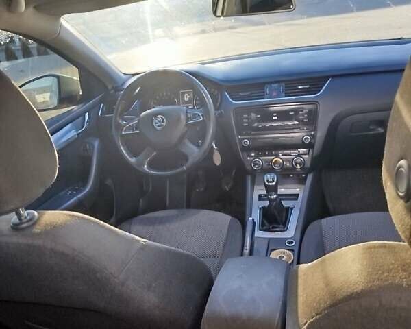 Сірий Шкода Октавія, об'ємом двигуна 1.6 л та пробігом 293 тис. км за 8500 $, фото 2 на Automoto.ua
