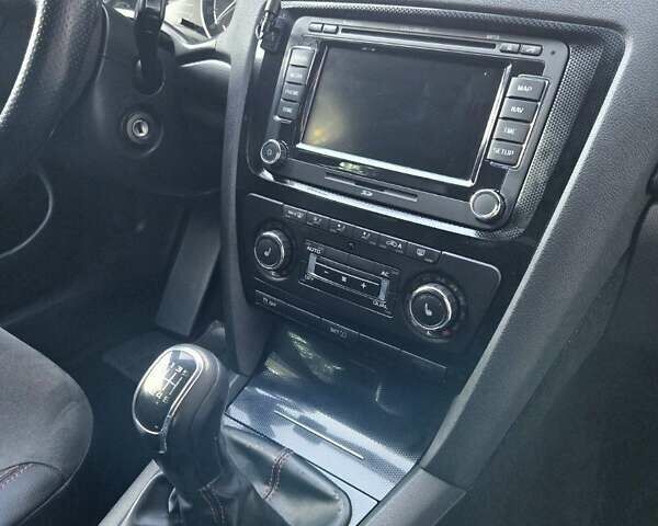 Серый Шкода Октавия, объемом двигателя 1.98 л и пробегом 225 тыс. км за 10499 $, фото 52 на Automoto.ua