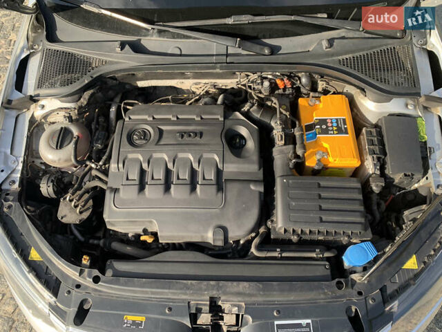 Сірий Шкода Октавія, об'ємом двигуна 1.6 л та пробігом 253 тис. км за 11000 $, фото 11 на Automoto.ua