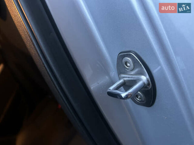 Сірий Шкода Октавія, об'ємом двигуна 1.6 л та пробігом 311 тис. км за 9500 $, фото 66 на Automoto.ua