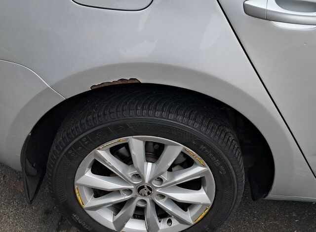 Серый Шкода Октавия, объемом двигателя 1.6 л и пробегом 407 тыс. км за 8800 $, фото 15 на Automoto.ua