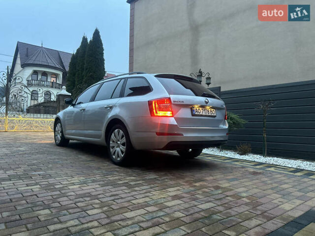 Сірий Шкода Октавія, об'ємом двигуна 1.6 л та пробігом 311 тис. км за 9500 $, фото 28 на Automoto.ua