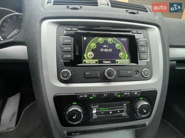 Сірий Шкода Октавія, об'ємом двигуна 2 л та пробігом 287 тис. км за 10999 $, фото 11 на Automoto.ua