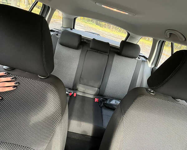 Шкода Октавия 2013 в Тернополе на Automoto.ua Серый Шкода Октавия, объемом двигателя 1.6 л и пробегом 298 тыс. км за 9150 $, фото 15 на Automoto.ua