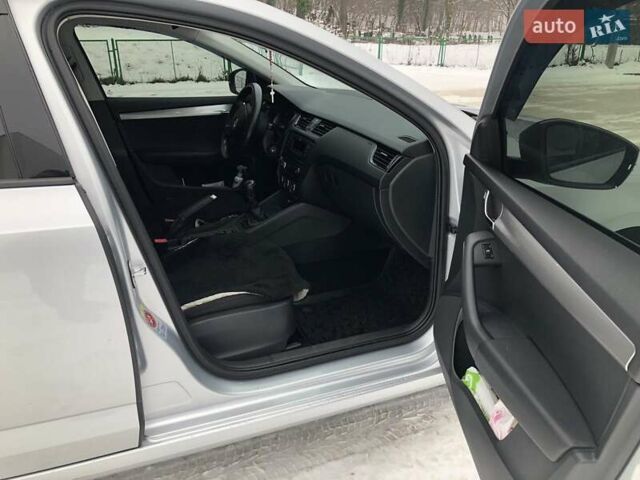 Серый Шкода Октавия, объемом двигателя 1.6 л и пробегом 225 тыс. км за 9990 $, фото 13 на Automoto.ua