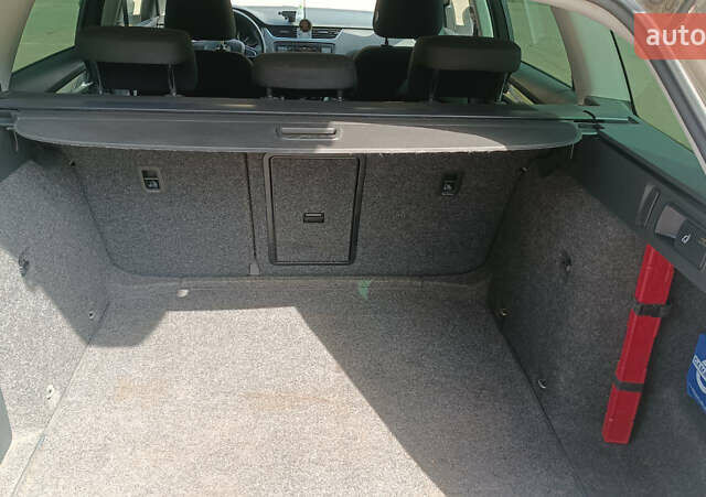 Серый Шкода Октавия, объемом двигателя 1.6 л и пробегом 268 тыс. км за 10200 $, фото 7 на Automoto.ua