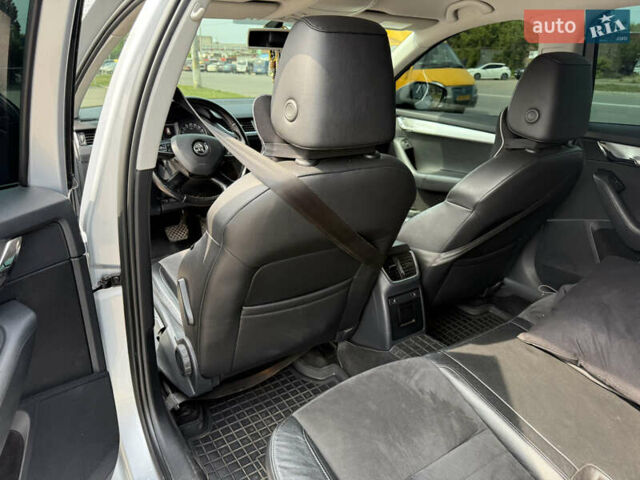 Шкода Октавія 2013 у Києві на Automoto.ua Сірий Шкода Октавія, об'ємом двигуна 1.6 л та пробігом 276 тис. км за 11499 $, фото 9 на Automoto.ua