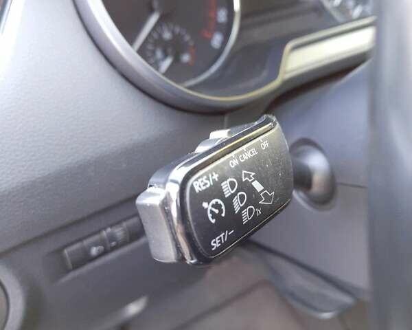 Шкода Октавия 2013 в Первомайск на Automoto.ua Серый Шкода Октавия, объемом двигателя 1.6 л и пробегом 220 тыс. км за 11800 $, фото 13 на Automoto.ua