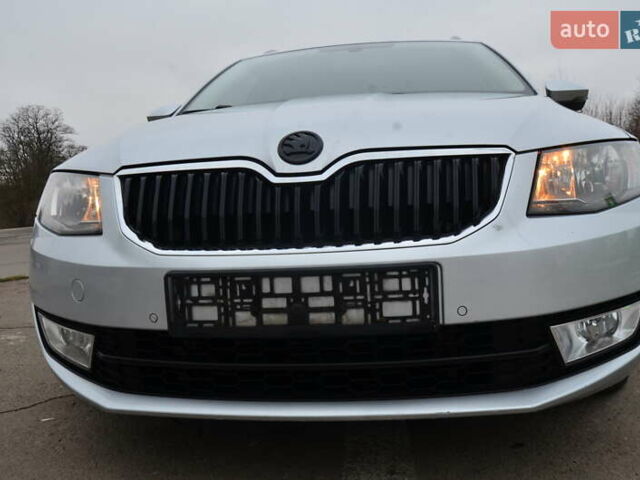 Сірий Шкода Октавія, об'ємом двигуна 2 л та пробігом 255 тис. км за 12250 $, фото 5 на Automoto.ua