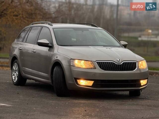 Сірий Шкода Октавія, об'ємом двигуна 1.6 л та пробігом 185 тис. км за 9800 $, фото 3 на Automoto.ua