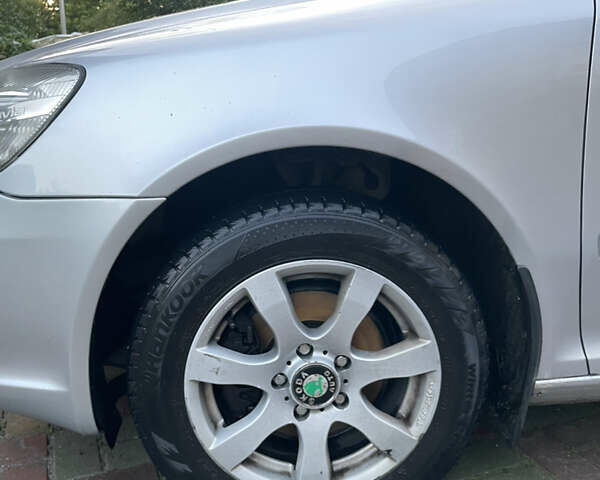 Сірий Шкода Октавія, об'ємом двигуна 1.97 л та пробігом 277 тис. км за 9300 $, фото 8 на Automoto.ua