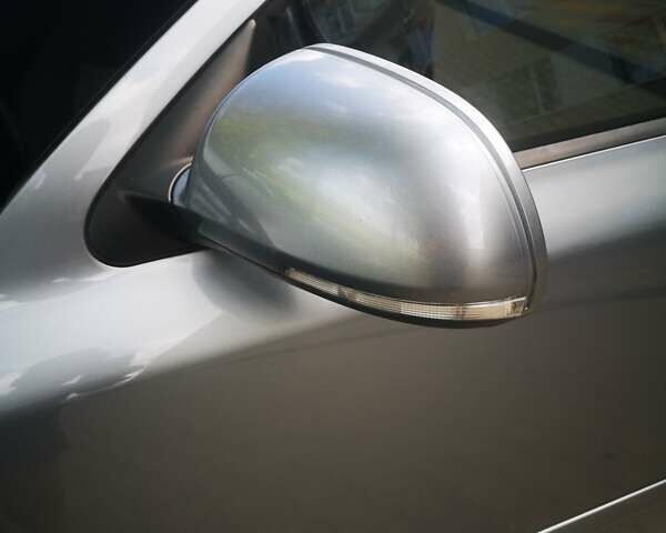 Серый Шкода Октавия, объемом двигателя 2 л и пробегом 304 тыс. км за 9500 $, фото 13 на Automoto.ua