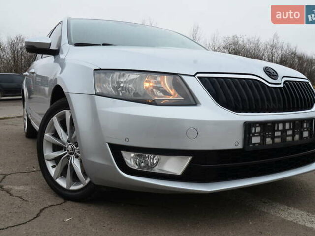 Сірий Шкода Октавія, об'ємом двигуна 2 л та пробігом 255 тис. км за 12250 $, фото 18 на Automoto.ua