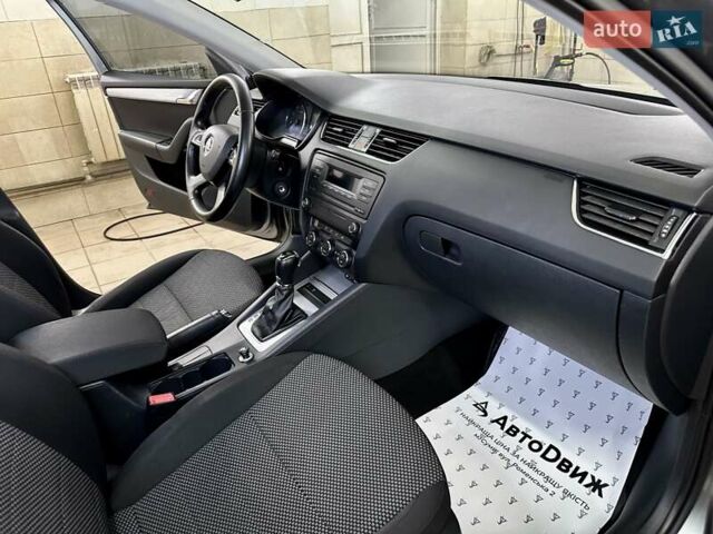 Сірий Шкода Октавія, об'ємом двигуна 1.8 л та пробігом 211 тис. км за 10999 $, фото 20 на Automoto.ua