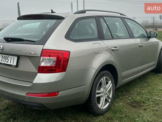 Серый Шкода Октавия, объемом двигателя 1.97 л и пробегом 237 тыс. км за 11799 $, фото 2 на Automoto.ua
