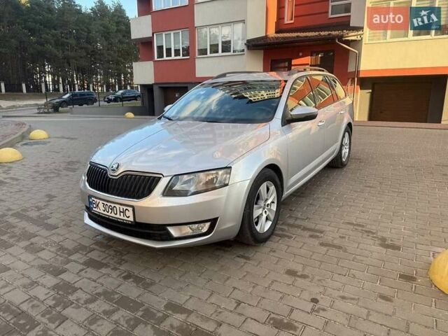 Шкода Октавія 2013 у Вараш (Кузнецовськ) на Automoto.ua Сірий Шкода Октавія, об'ємом двигуна 1.6 л та пробігом 255 тис. км за 11000 $, фото 2 на Automoto.ua