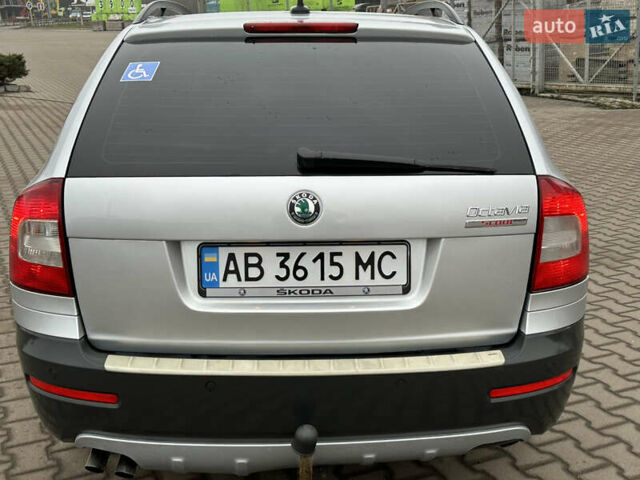 Серый Шкода Октавия, объемом двигателя 2 л и пробегом 218 тыс. км за 9999 $, фото 13 на Automoto.ua