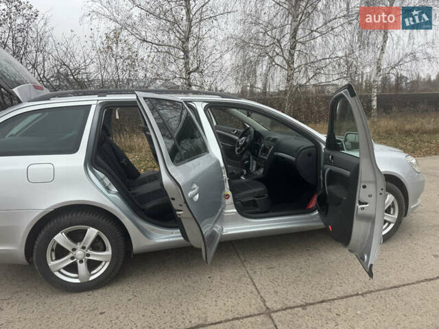 Серый Шкода Октавия, объемом двигателя 1.6 л и пробегом 182 тыс. км за 9900 $, фото 23 на Automoto.ua