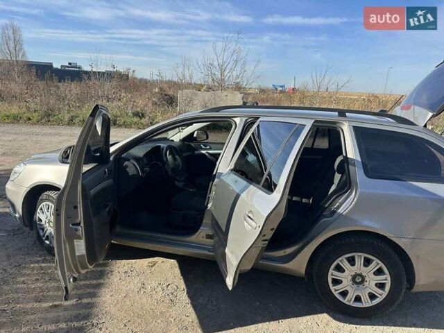 Сірий Шкода Октавія, об'ємом двигуна 1.6 л та пробігом 248 тис. км за 9700 $, фото 8 на Automoto.ua