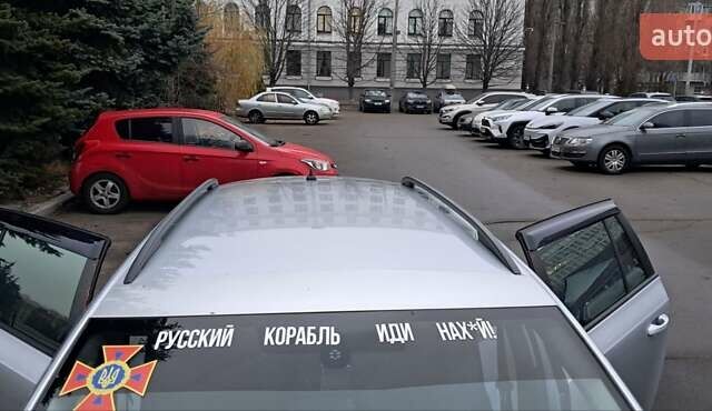 Серый Шкода Октавия, объемом двигателя 1.6 л и пробегом 407 тыс. км за 8800 $, фото 3 на Automoto.ua