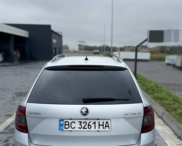 Серый Шкода Октавия, объемом двигателя 1.6 л и пробегом 230 тыс. км за 11200 $, фото 7 на Automoto.ua