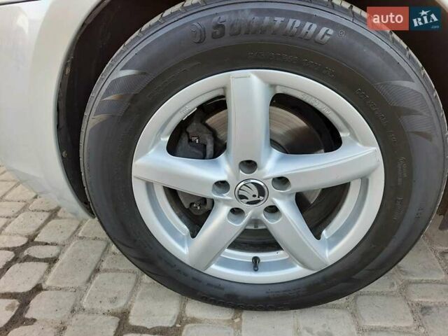 Шкода Октавия 2013 в Первомайск на Automoto.ua Серый Шкода Октавия, объемом двигателя 1.6 л и пробегом 220 тыс. км за 11800 $, фото 16 на Automoto.ua