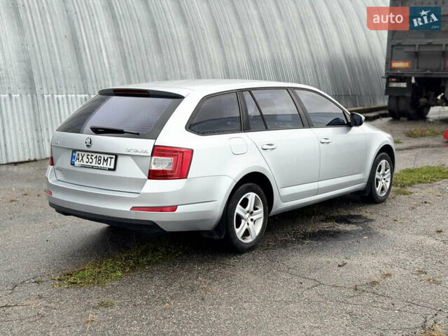 Шкода Октавия 2013 в Валках на Automoto.ua Серый Шкода Октавия, объемом двигателя 1.4 л и пробегом 116 тыс. км за 10990 $, фото 3 на Automoto.ua