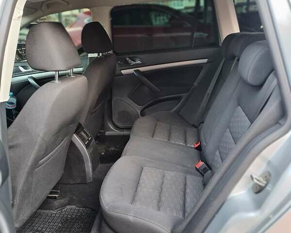 Сірий Шкода Октавія, об'ємом двигуна 1.6 л та пробігом 245 тис. км за 7900 $, фото 25 на Automoto.ua