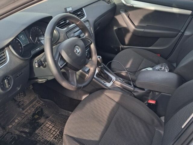 Серый Шкода Октавия, объемом двигателя 1.6 л и пробегом 335 тыс. км за 9200 $, фото 7 на Automoto.ua