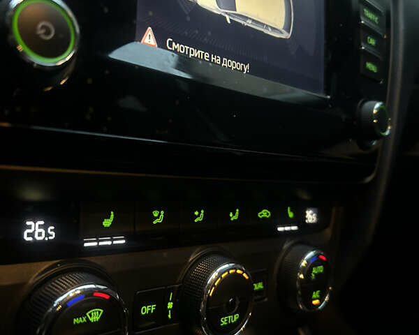 Сірий Шкода Октавія, об'ємом двигуна 1.6 л та пробігом 311 тис. км за 9500 $, фото 6 на Automoto.ua