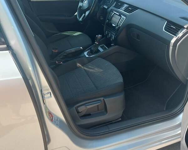 Серый Шкода Октавия, объемом двигателя 1.6 л и пробегом 204 тыс. км за 9788 $, фото 2 на Automoto.ua