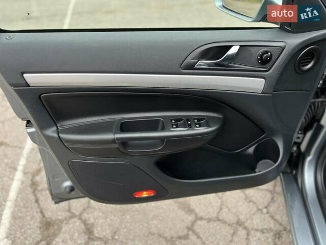 Серый Шкода Октавия, объемом двигателя 1.99 л и пробегом 215 тыс. км за 10395 $, фото 7 на Automoto.ua