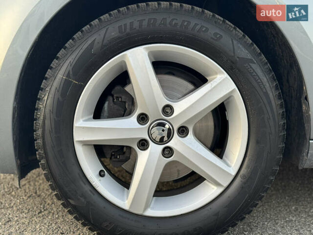 Серый Шкода Октавия, объемом двигателя 1.4 л и пробегом 280 тыс. км за 9950 $, фото 7 на Automoto.ua