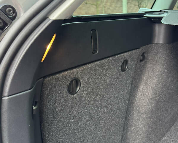 Серый Шкода Октавия, объемом двигателя 1.6 л и пробегом 206 тыс. км за 9450 $, фото 64 на Automoto.ua