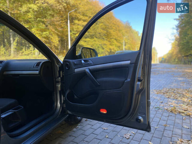 Серый Шкода Октавия, объемом двигателя 1.6 л и пробегом 293 тыс. км за 8600 $, фото 52 на Automoto.ua
