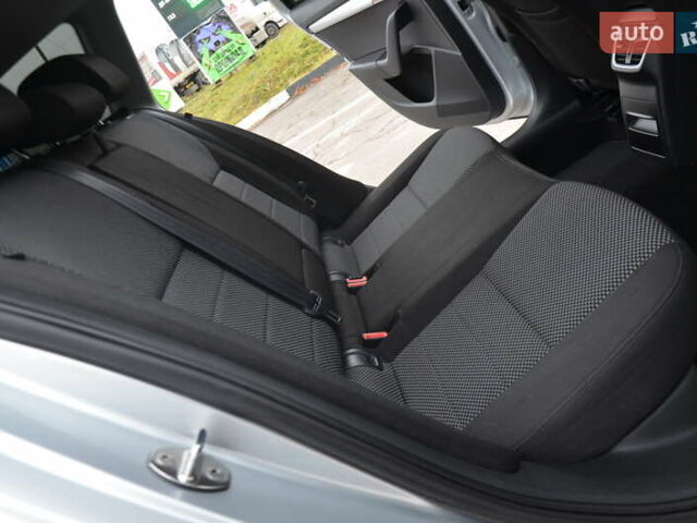 Сірий Шкода Октавія, об'ємом двигуна 2 л та пробігом 255 тис. км за 12250 $, фото 47 на Automoto.ua