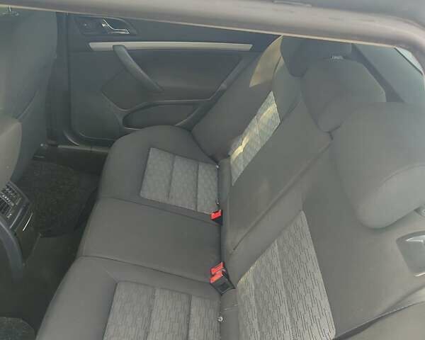 Серый Шкода Октавия, объемом двигателя 1.6 л и пробегом 297 тыс. км за 8350 $, фото 13 на Automoto.ua