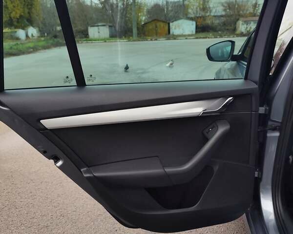 Серый Шкода Октавия, объемом двигателя 1.4 л и пробегом 280 тыс. км за 9000 $, фото 24 на Automoto.ua