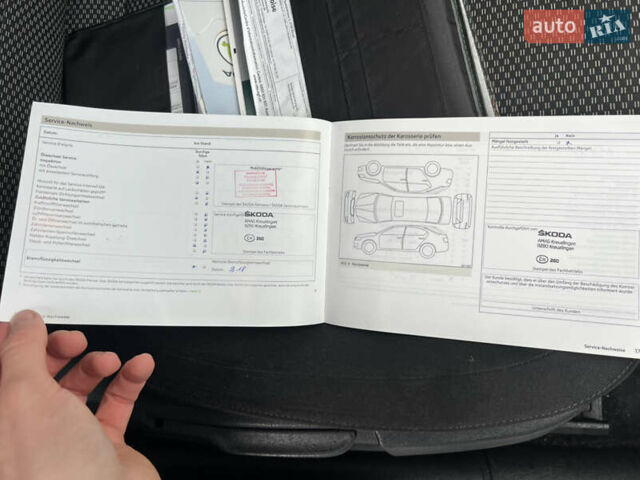 Серый Шкода Октавия, объемом двигателя 1.8 л и пробегом 212 тыс. км за 8900 $, фото 39 на Automoto.ua