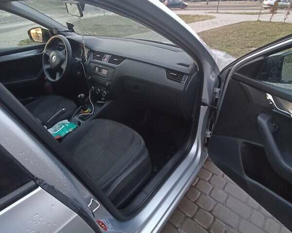 Шкода Октавія 2013 у Львові на Automoto.ua Сірий Шкода Октавія, об'ємом двигуна 1.6 л та пробігом 360 тис. км за 9300 $, фото 7 на Automoto.ua