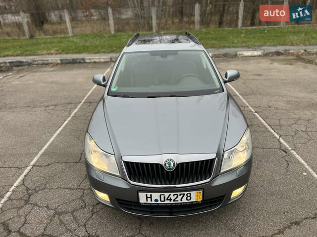 Серый Шкода Октавия, объемом двигателя 1.99 л и пробегом 215 тыс. км за 10495 $, фото 3 на Automoto.ua