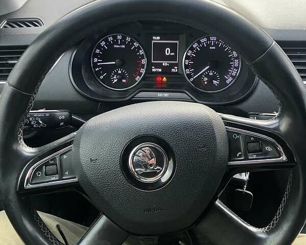 Сірий Шкода Октавія, об'ємом двигуна 1.97 л та пробігом 357 тис. км за 9000 $, фото 9 на Automoto.ua