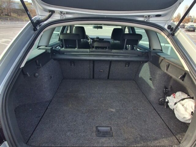 Серый Шкода Октавия, объемом двигателя 1.6 л и пробегом 335 тыс. км за 9200 $, фото 5 на Automoto.ua